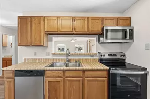 114 Glade Shadow Dr, Euless, TX 76039 - Photo 12
