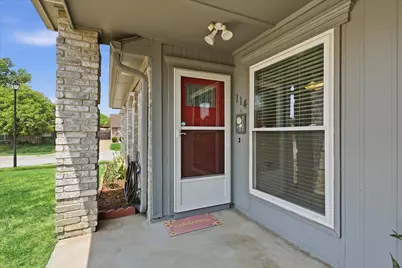 114 Glade Shadow Drive, Euless, TX 76039 - Photo 2