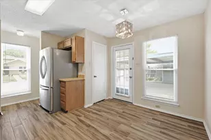 114 Glade Shadow Dr, Euless, TX 76039 - Photo 16