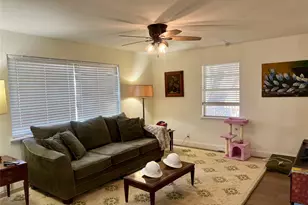 216 Woodlawn Ave, Strawn, TX 76475 - Photo 10