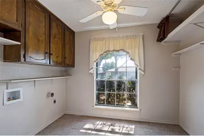 9015 Hunters Glen Trail, Fort Worth, TX 76120 - Photo 20