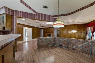 9015 Hunters Glen Trail, Fort Worth, TX 76120 - Photo 10