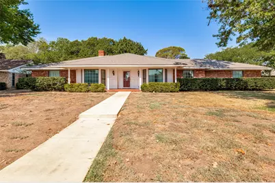 9015 Hunters Glen Trail, Fort Worth, TX 76120 - Photo 1