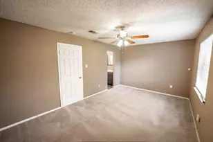1811 San Rafael St, Fort Worth, TX 76134 - Photo 12