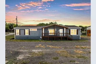 602 S 3rd Street, Abbott, TX 76621 - Photo 2