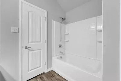 5165 Glen Eden Drive, Fort Worth, TX 76119 - Photo 8