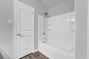 5165 Glen Eden Dr, Fort Worth, TX 76119 - Photo 8
