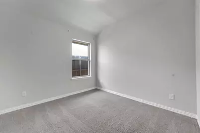 5165 Glen Eden Drive, Fort Worth, TX 76119 - Photo 16