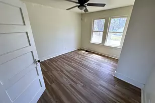 620 W 12th St, Bonham, TX 75418 - Photo 8