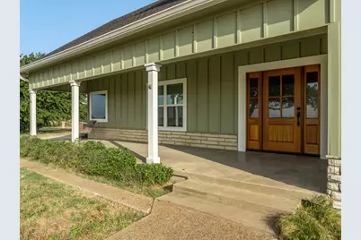 1122 W White Oak Road, West, TX 76691 - Photo 2