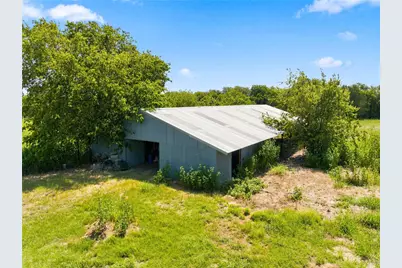 620 Park Street, Leroy, TX 76624 - Photo 14