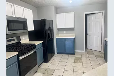 1538 Thornhill Lane, Little Elm, TX 75068 - Photo 6