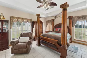6017 Acton Meadows Ct, Granbury, TX 76049 - Photo 4