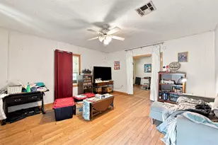 405 NE 4th St, Hubbard, TX 76648 - Photo 2