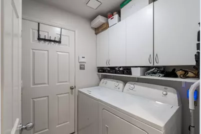 320 Andre Drive, Irving, TX 75063 - Photo 20