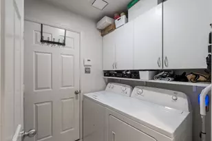 320 Andre Dr, Irving, TX 75063 - Photo 20