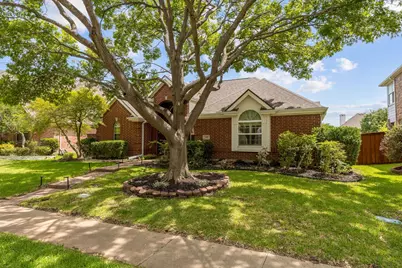 320 Andre Drive, Irving, TX 75063 - Photo 2