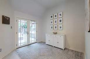 320 Andre Dr, Irving, TX 75063 - Photo 22