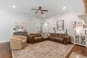 320 Andre Dr, Irving, TX 75063 - Photo 12