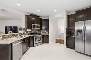 15821 Langsdale St, Frisco, TX 75036 - Photo 10