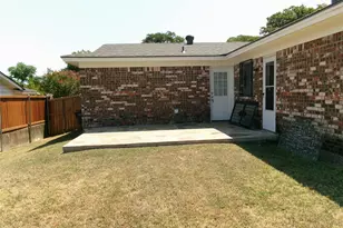 4204 Burke Rd, Fort Worth, TX 76119 - Photo 30