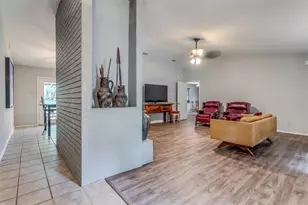 2221 N Mill St, Lewisville, TX 75057 - Photo 16