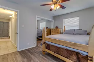 2221 N Mill St, Lewisville, TX 75057 - Photo 10