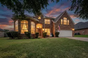 1912 Austin St, Mansfield, TX 76063 - Photo 2