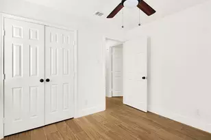 300 Hilltop Ave, Richardson, TX 75081 - Photo 14