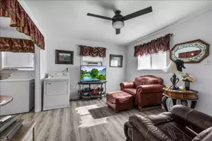 1828 Arch St, Fort Worth, TX 76105 - Photo 6