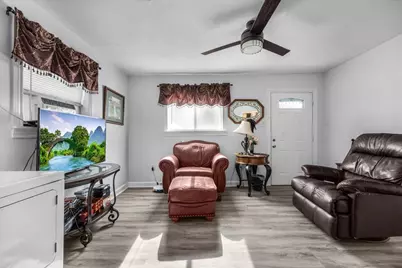 1828 Arch Street, Fort Worth, TX 76105 - Photo 4
