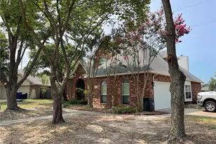 6030 Bentwood Dr, Midlothian, TX 76065 - Photo 2