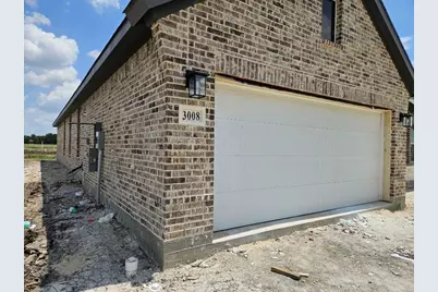 3008 Leopard Lane, Ennis, TX 75119 - Photo 4
