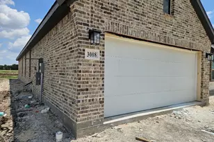 3008 Leopard Ln, Ennis, TX 75119 - Photo 4