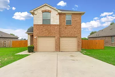 710 Woodcrest Drive, Ennis, TX 75119 - Photo 1