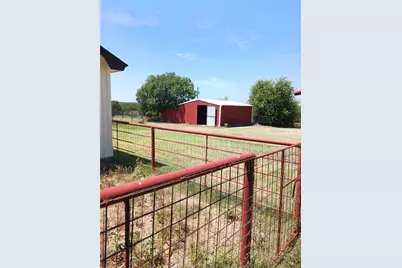 648 County Road 1591, Sunset, TX 76270 - Photo 12