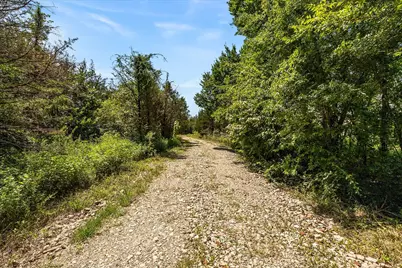 976 Fm 2194, Farmersville, TX 75442 - Photo 20