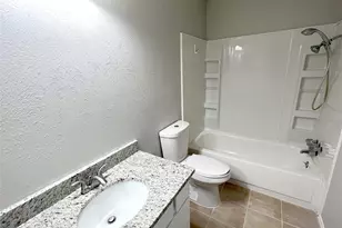2110 Via Corona, Carrollton, TX 75006 - Photo 14
