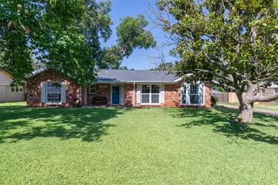 2032 Regent Drive, Abilene, TX 79605 - Photo 2