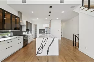 3523 N Versailles Ave, Dallas, TX 75209 - Photo 24