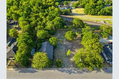 400 & 402 Wyatt Street, Waxahachie, TX 75165 - Photo 12