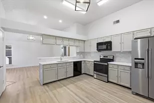 559 Lee Dr, Coppell, TX 75019 - Photo 1