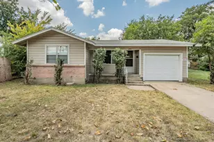 1708 Liberty St, Fort Worth, TX 76105 - Photo 2