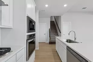 4704 Starlight Dr, McKinney, TX 75071 - Photo 6