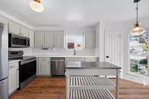 7241 Decoy Ln, Fort Worth, TX 76120 - Photo 2