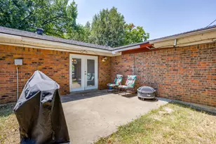 450 Nathan St, Burleson, TX 76028 - Photo 36