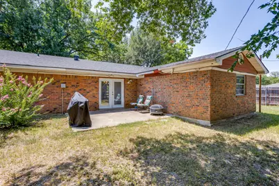 450 Nathan Street, Burleson, TX 76028 - Photo 36
