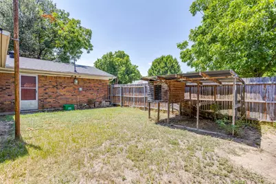 450 Nathan Street, Burleson, TX 76028 - Photo 38