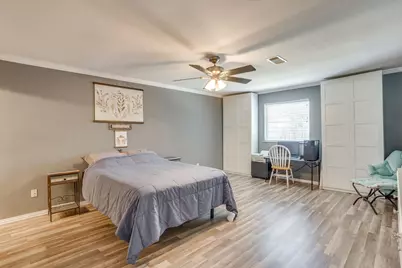 450 Nathan Street, Burleson, TX 76028 - Photo 18