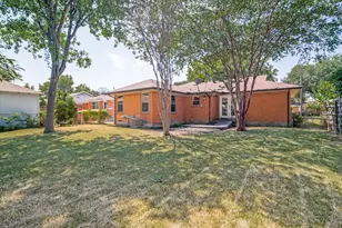 2725 Maverick Ave, Dallas, TX 75228 - Photo 34